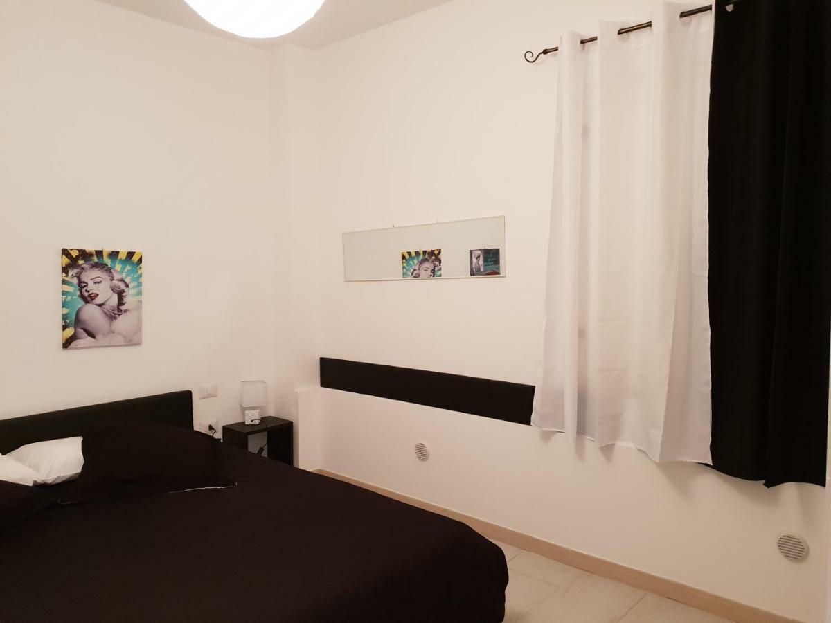 Red Ginger Apartment Oristano Bagian luar foto