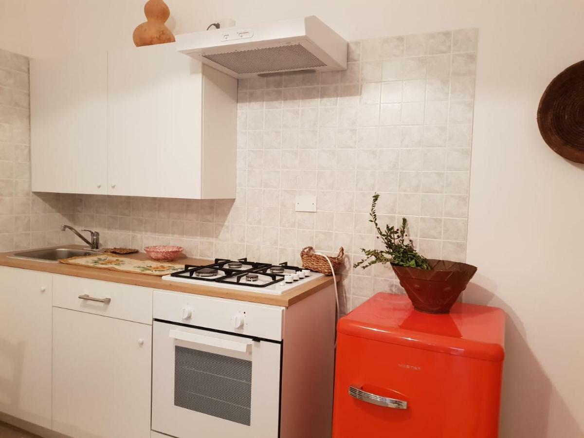 Red Ginger Apartment Oristano Bagian luar foto